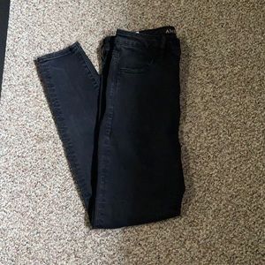 American Eagle Ripped Knee Jeans